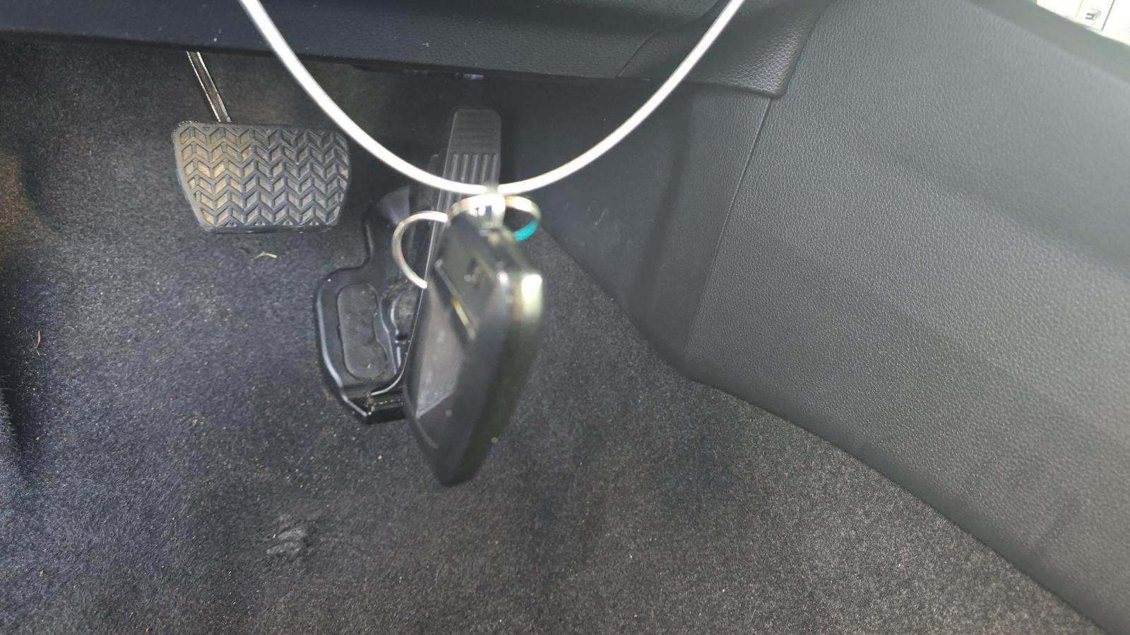 2025 Toyota Prius LE FWD