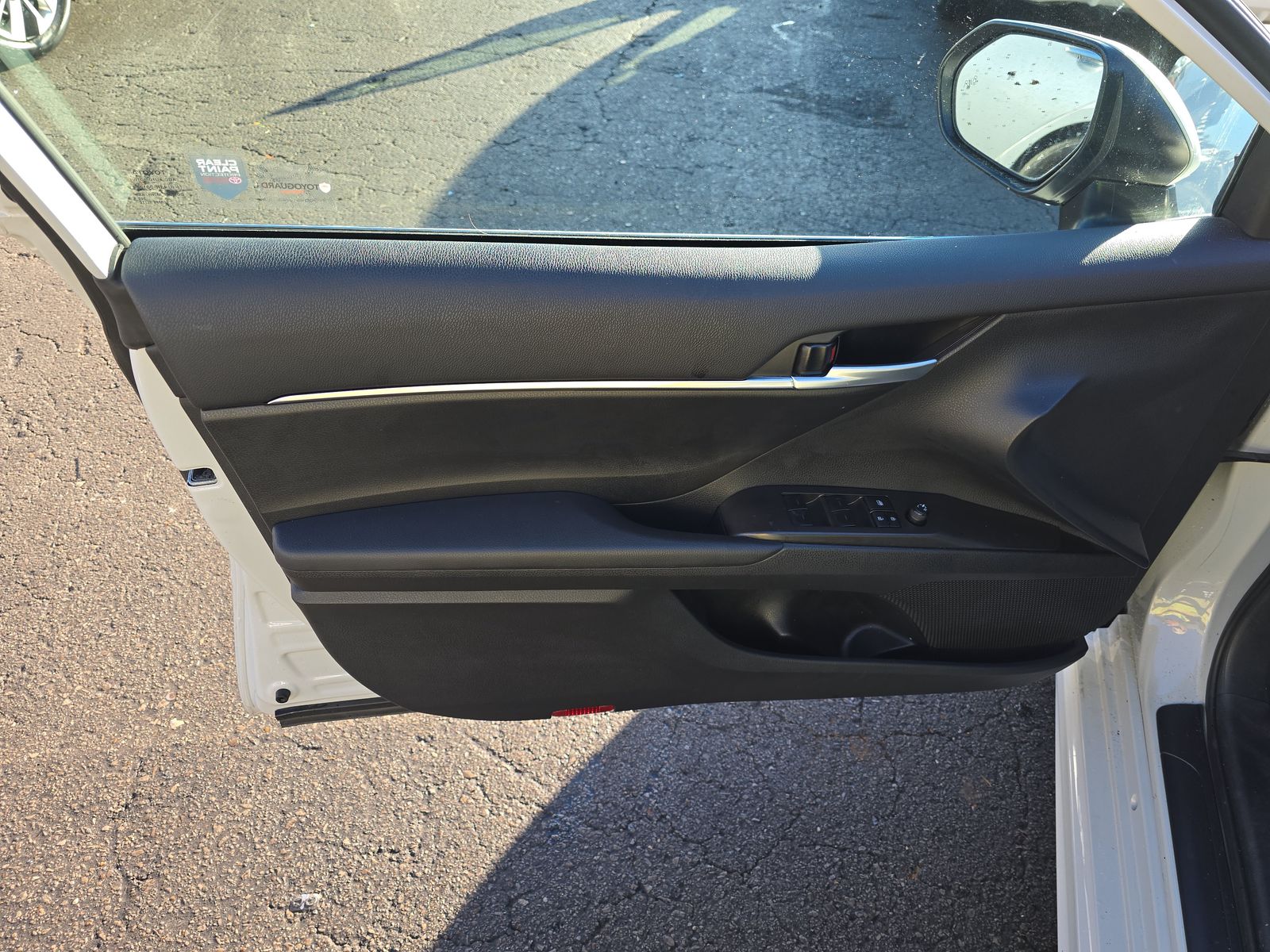 2024 Toyota Camry SE FWD