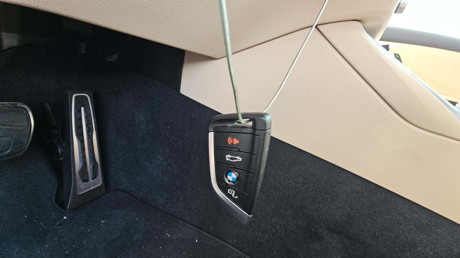 2025 BMW 3 Series 330i RWD