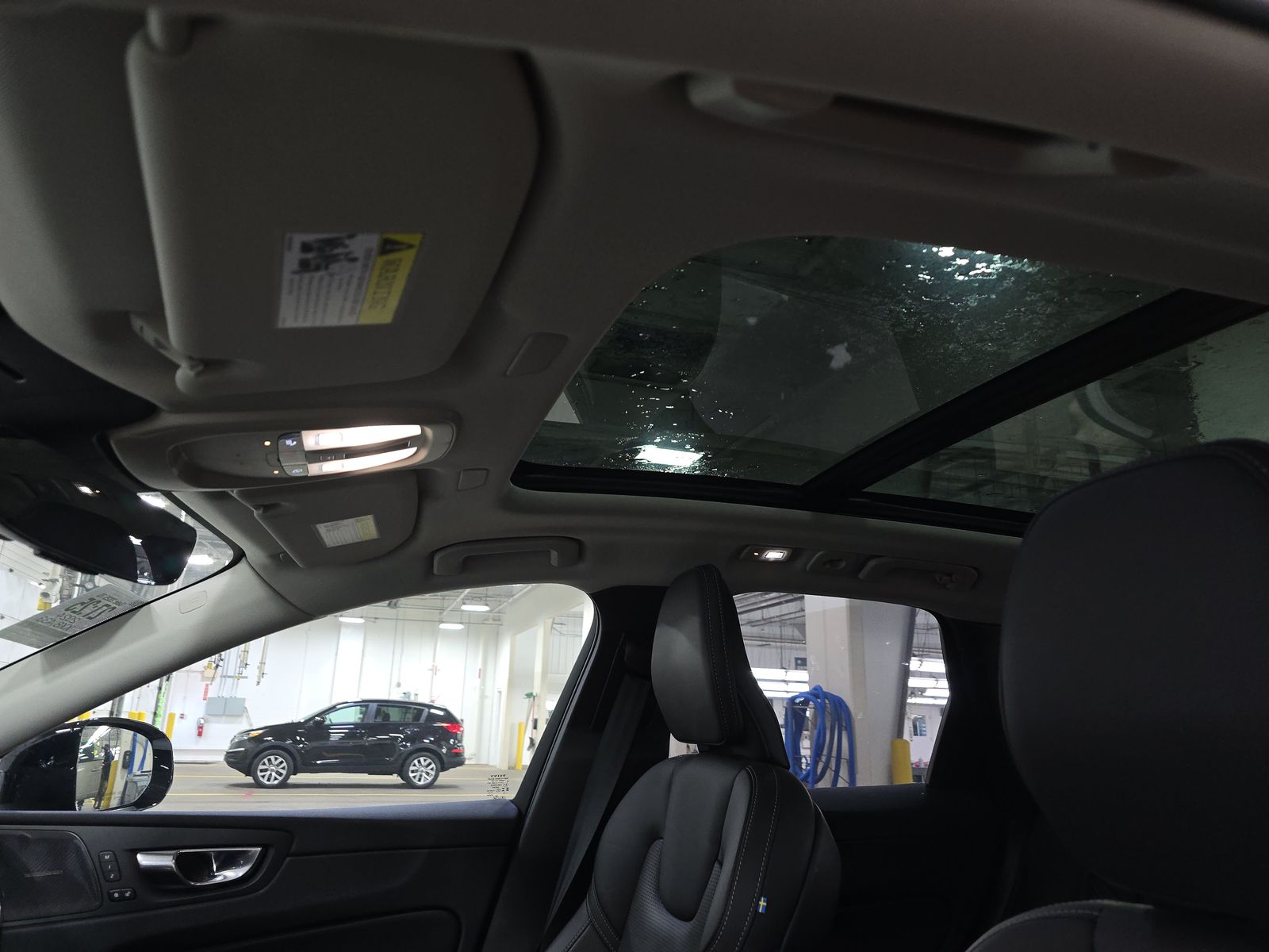 2024 Volvo XC60 B5 Ultimate AWD