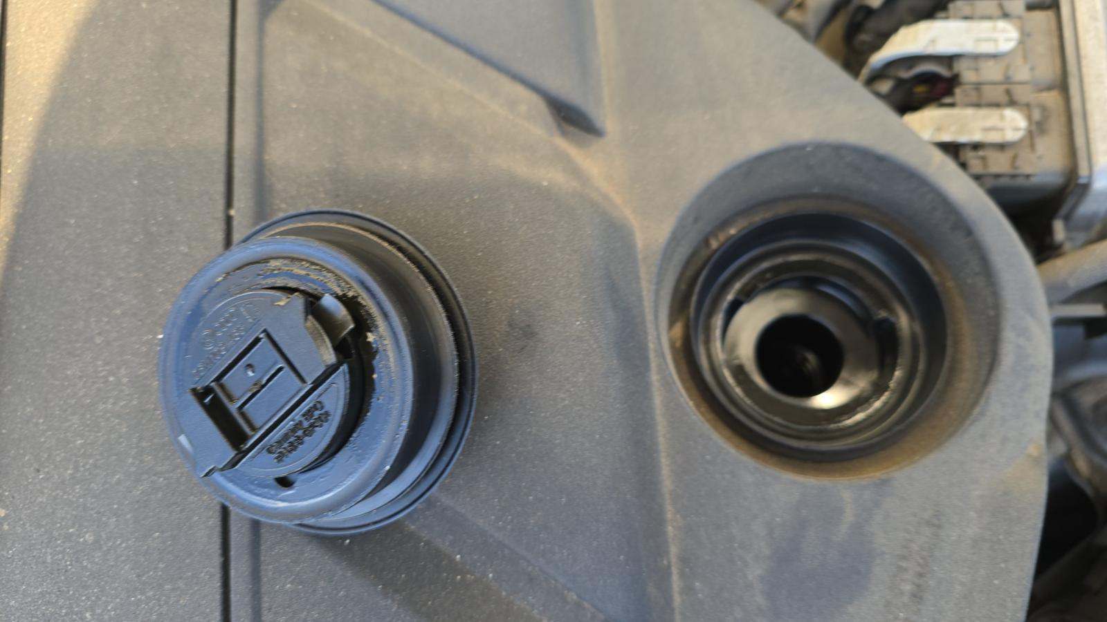 2022 Porsche Cayenne Platinum Edition AWD