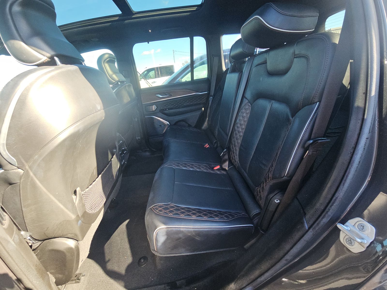 2023 Jeep Grand Cherokee Summit AWD