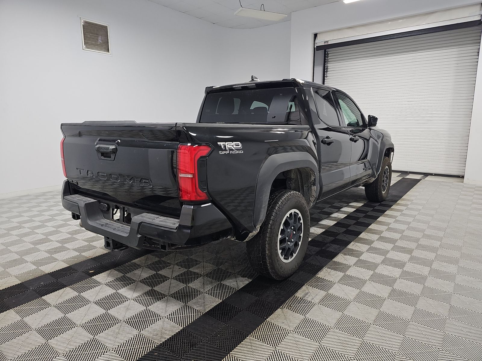 2025 Toyota Tacoma TRD Off-Road AWD