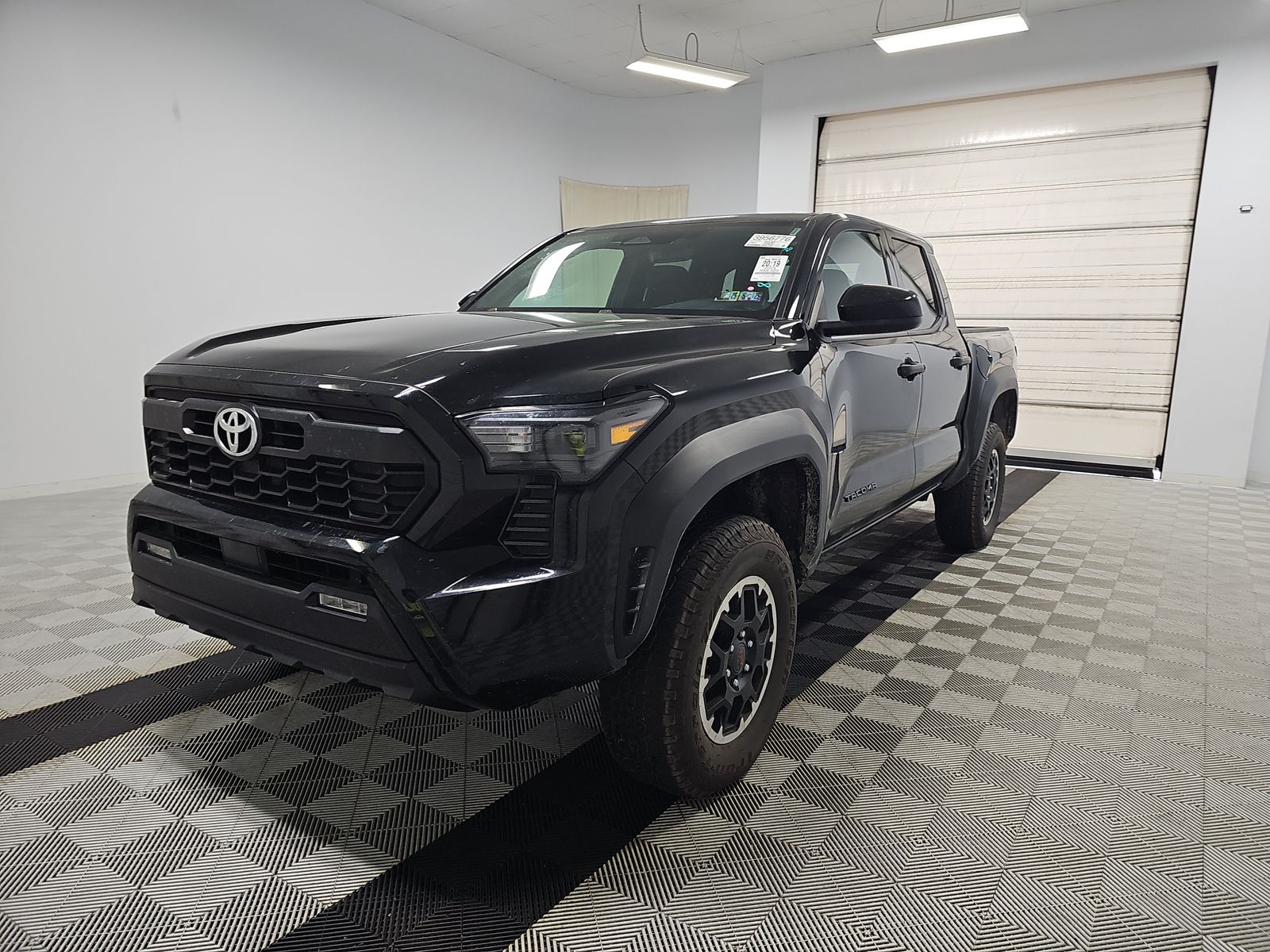 2025 Toyota Tacoma TRD Off-Road AWD