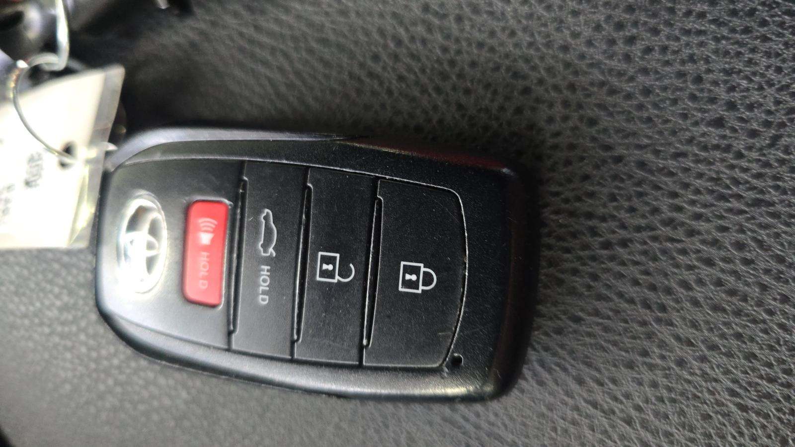 2025 Toyota Camry XSE FWD