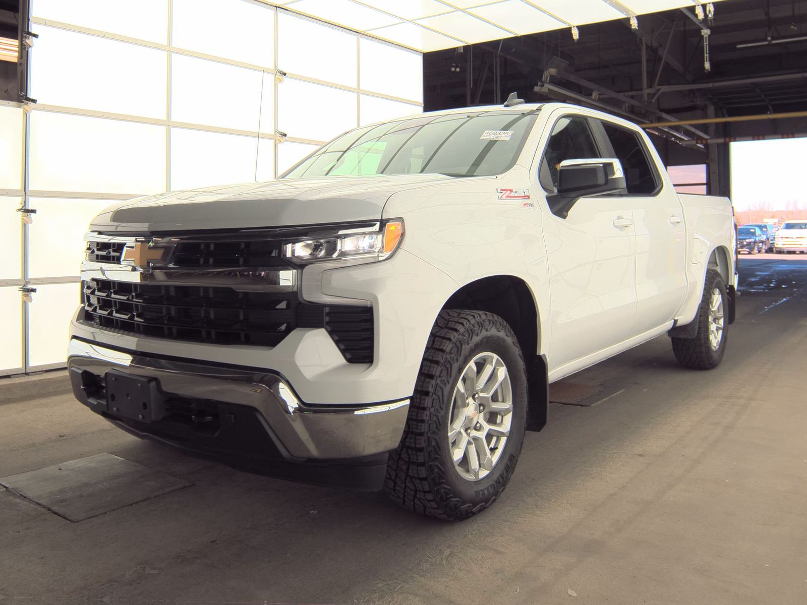 2024 Chevrolet Silverado 1500 LT AWD