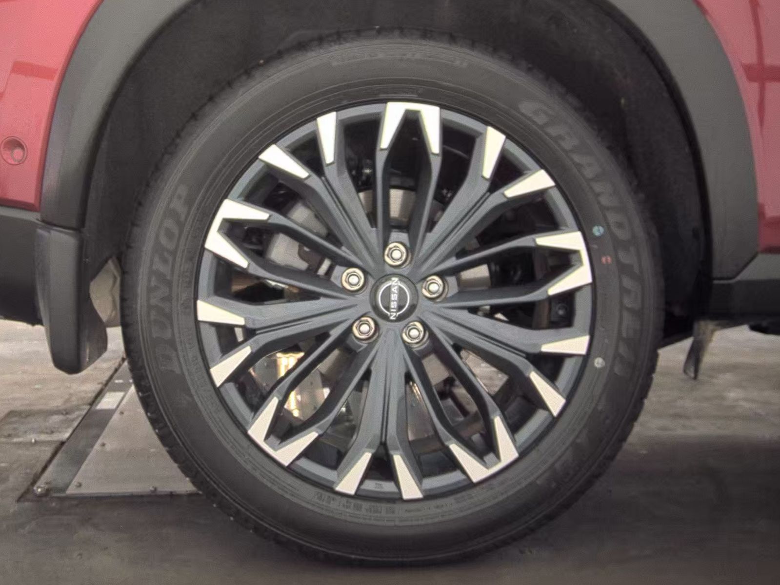 2025 Nissan Rogue SL FWD