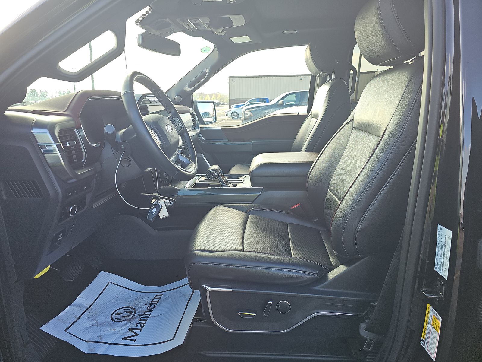 2023 Ford F-150 Hybrid Lariat AWD