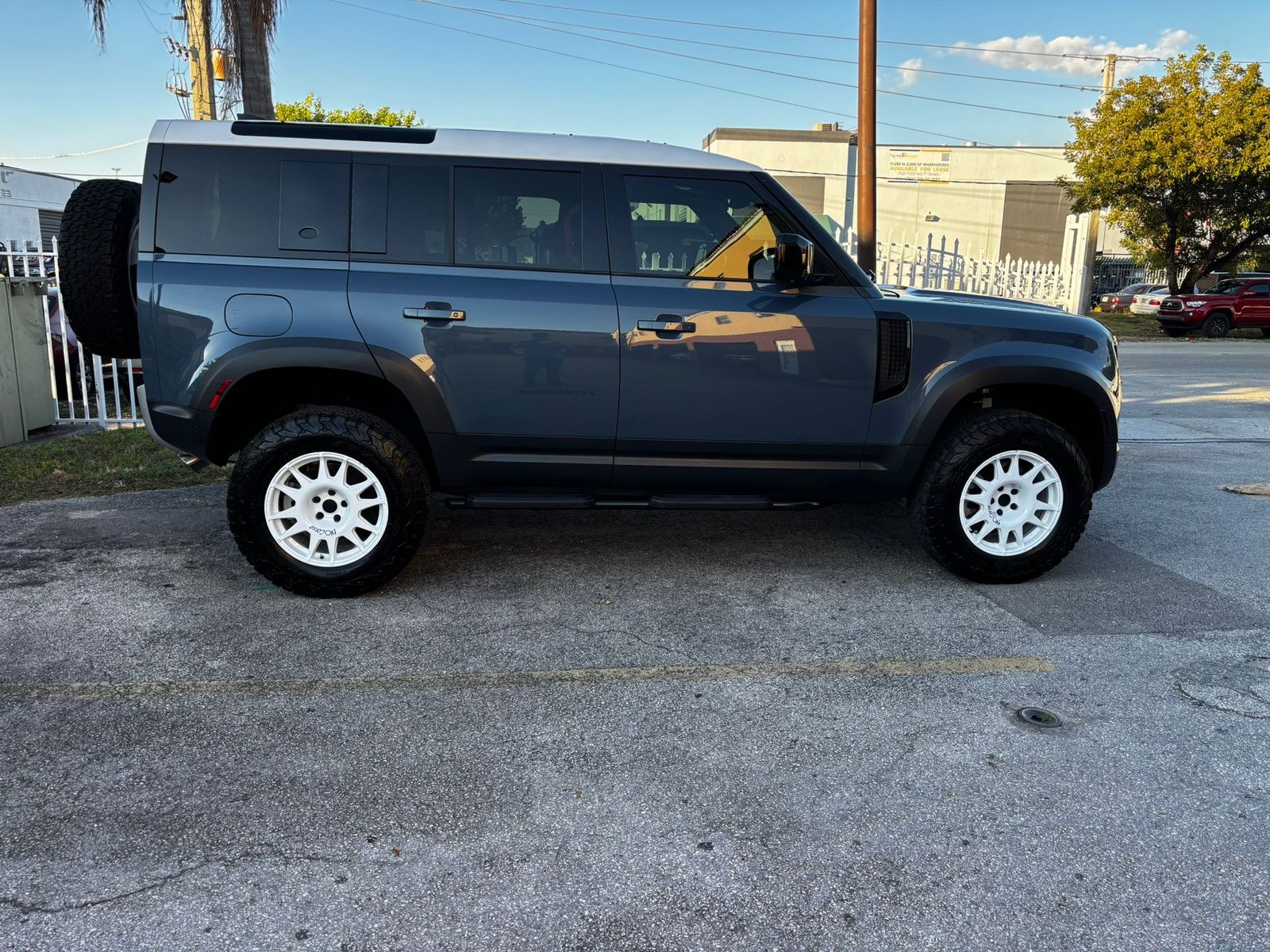 2023 Land Rover Defender 110 Base AWD