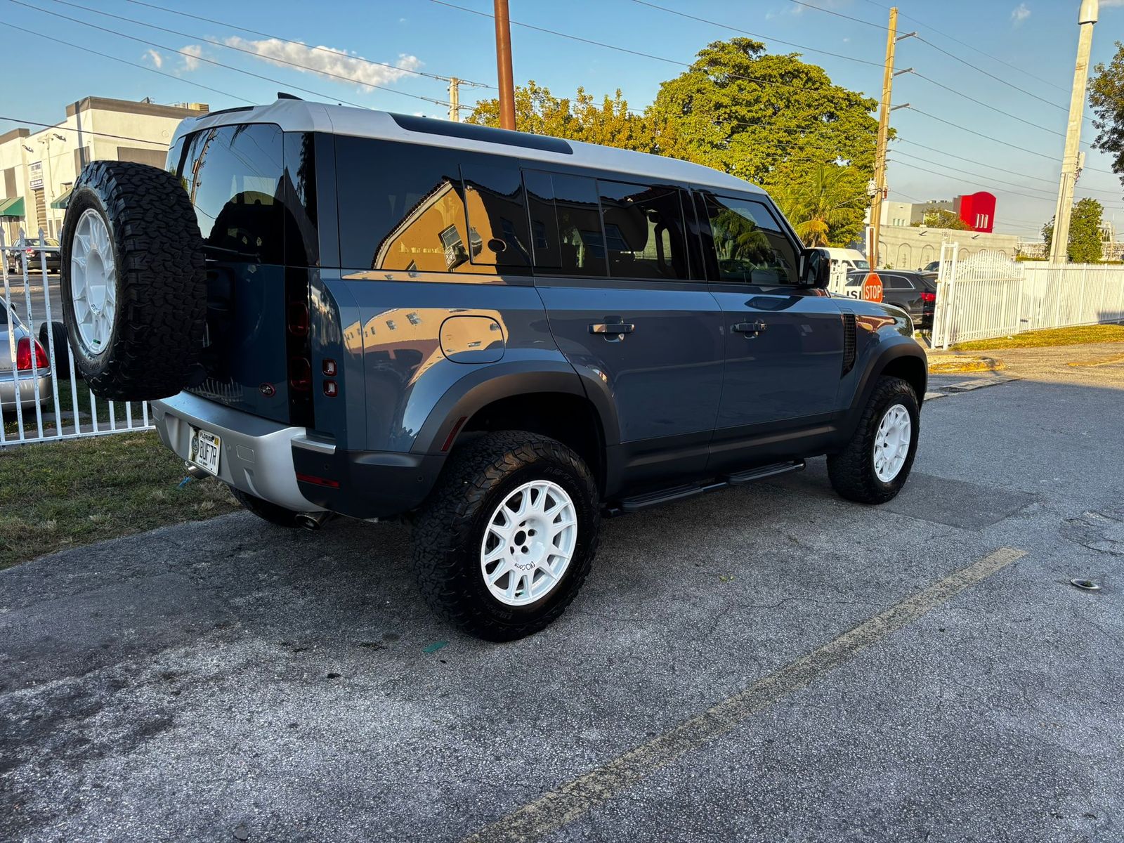 2023 Land Rover Defender 110 Base AWD