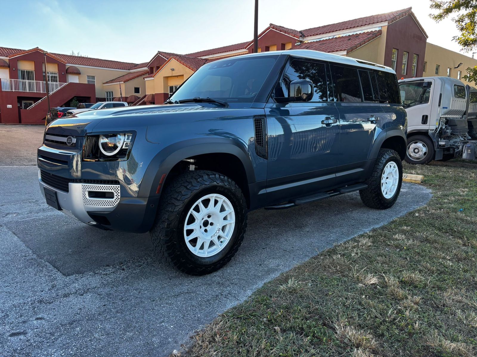 2023 Land Rover Defender 110 Base AWD