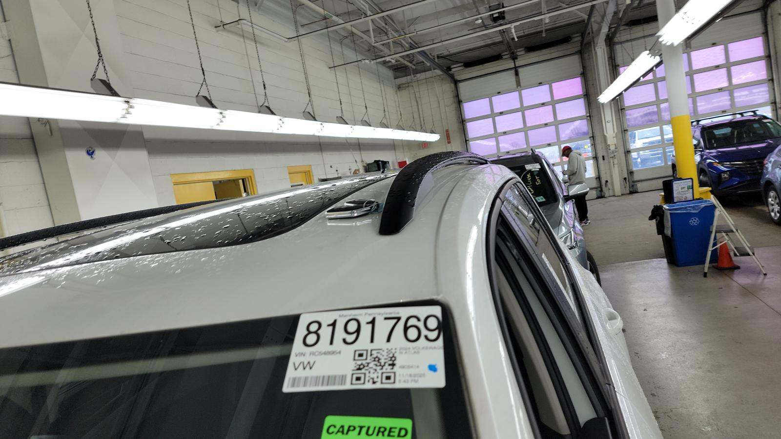 2024 Volkswagen Atlas 2.0T Peak Edition SEL AWD