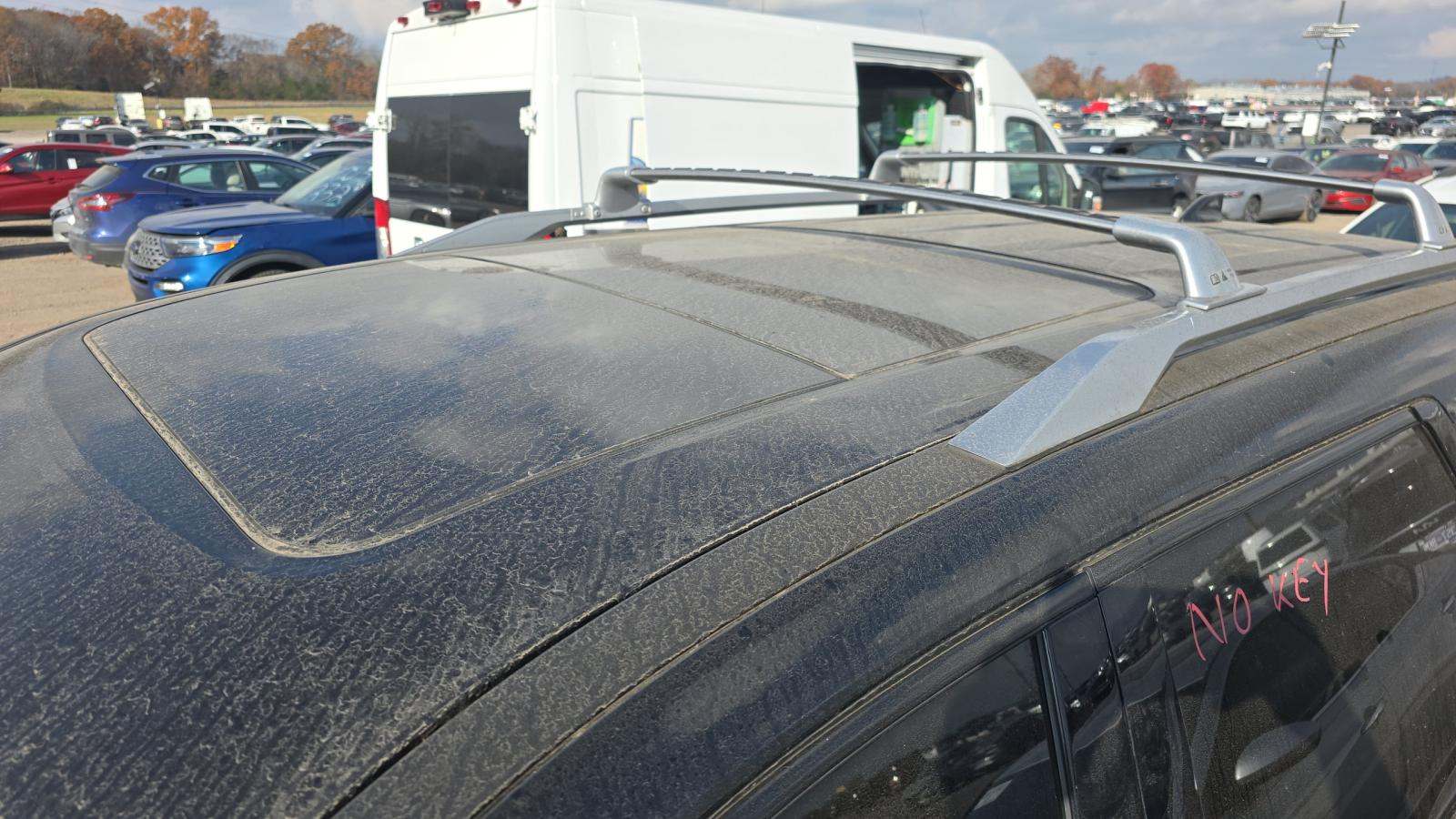 2024 Nissan Pathfinder SL FWD