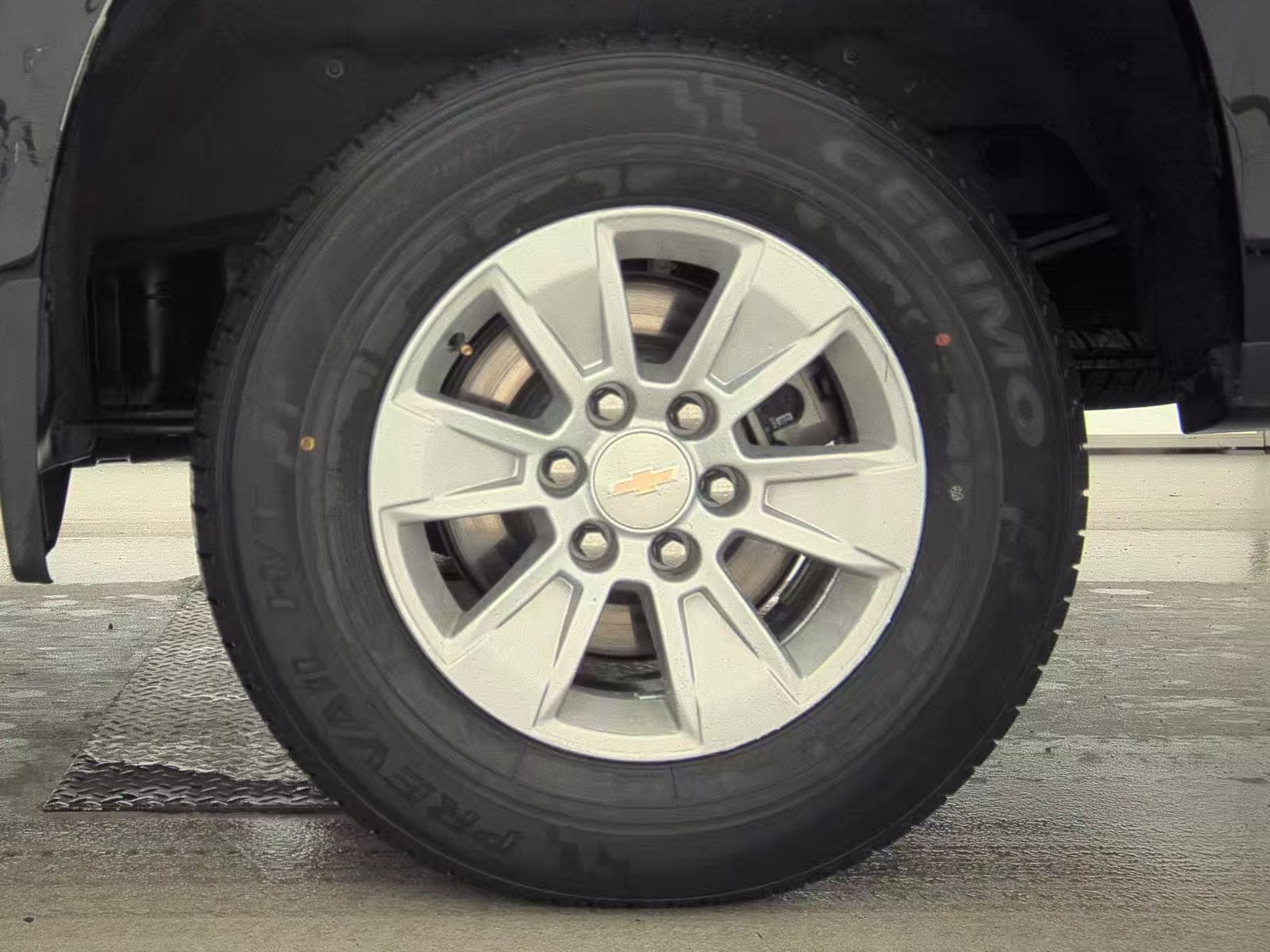 2023 Chevrolet Silverado 1500 LT AWD