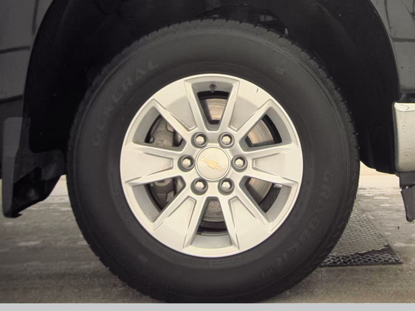 2023 Chevrolet Silverado 1500 LT AWD