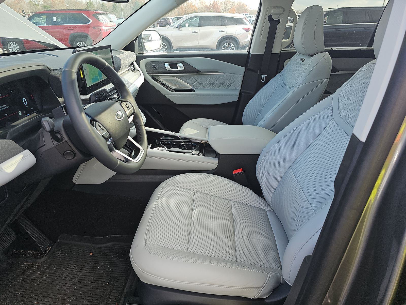 2025 Ford Explorer Platinum AWD