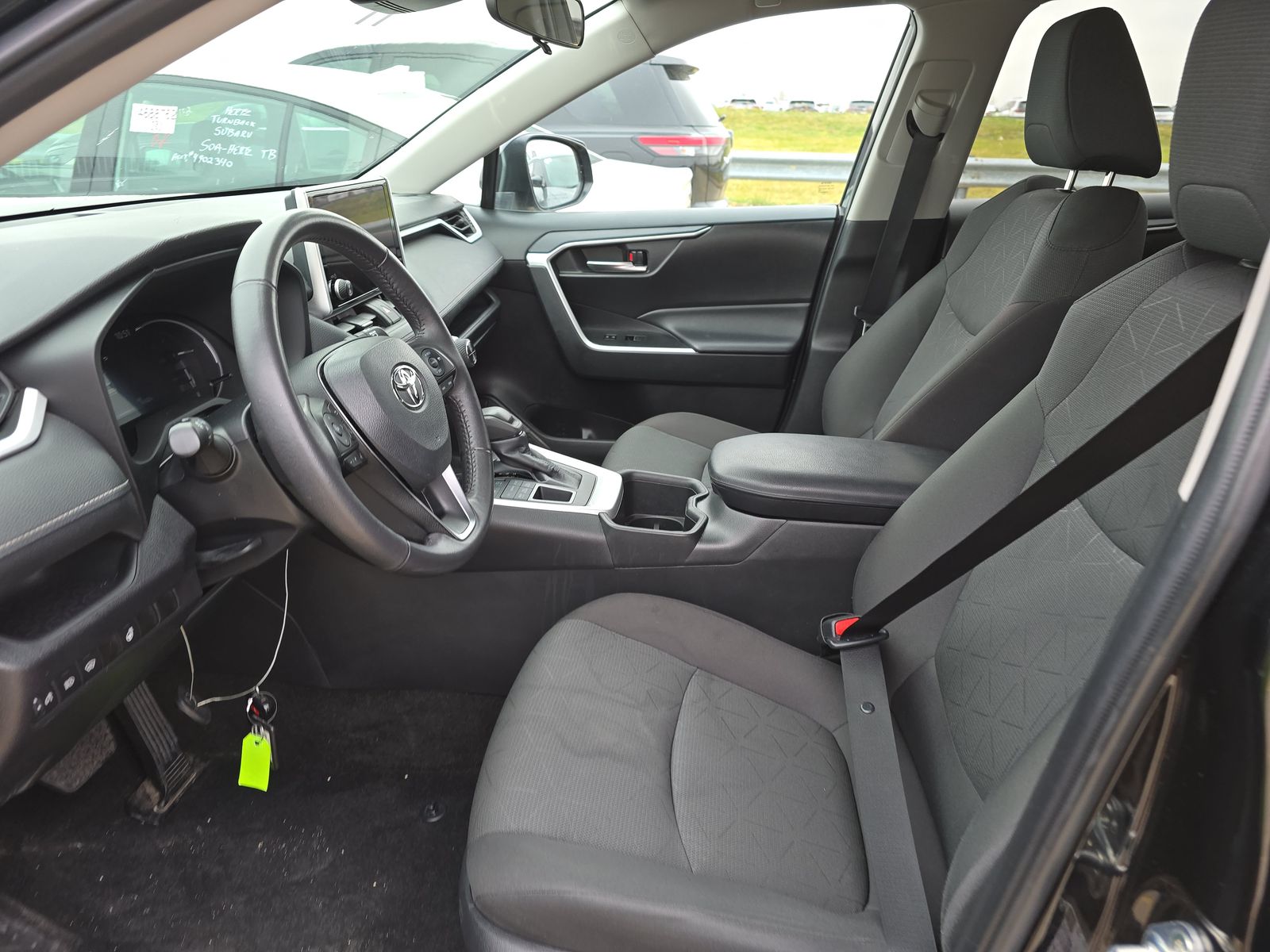 2024 Toyota RAV4 XLE AWD