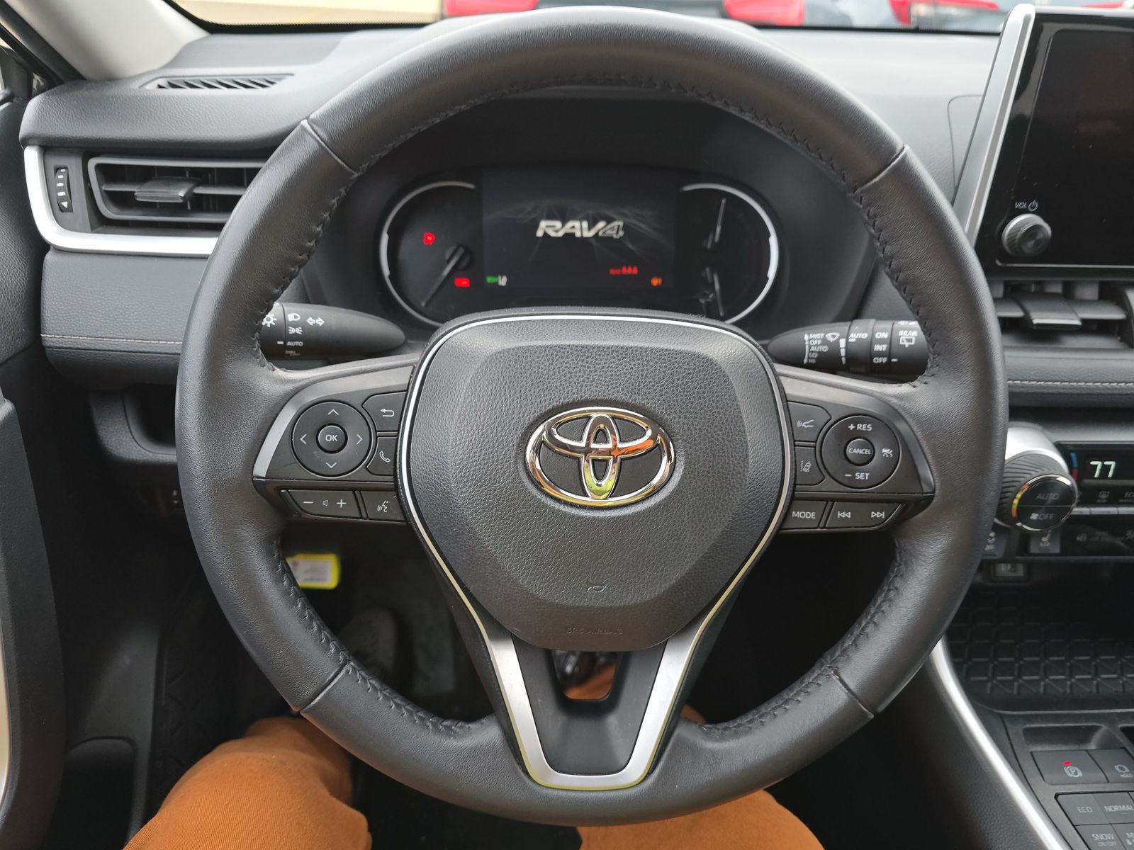 2024 Toyota RAV4 XLE AWD