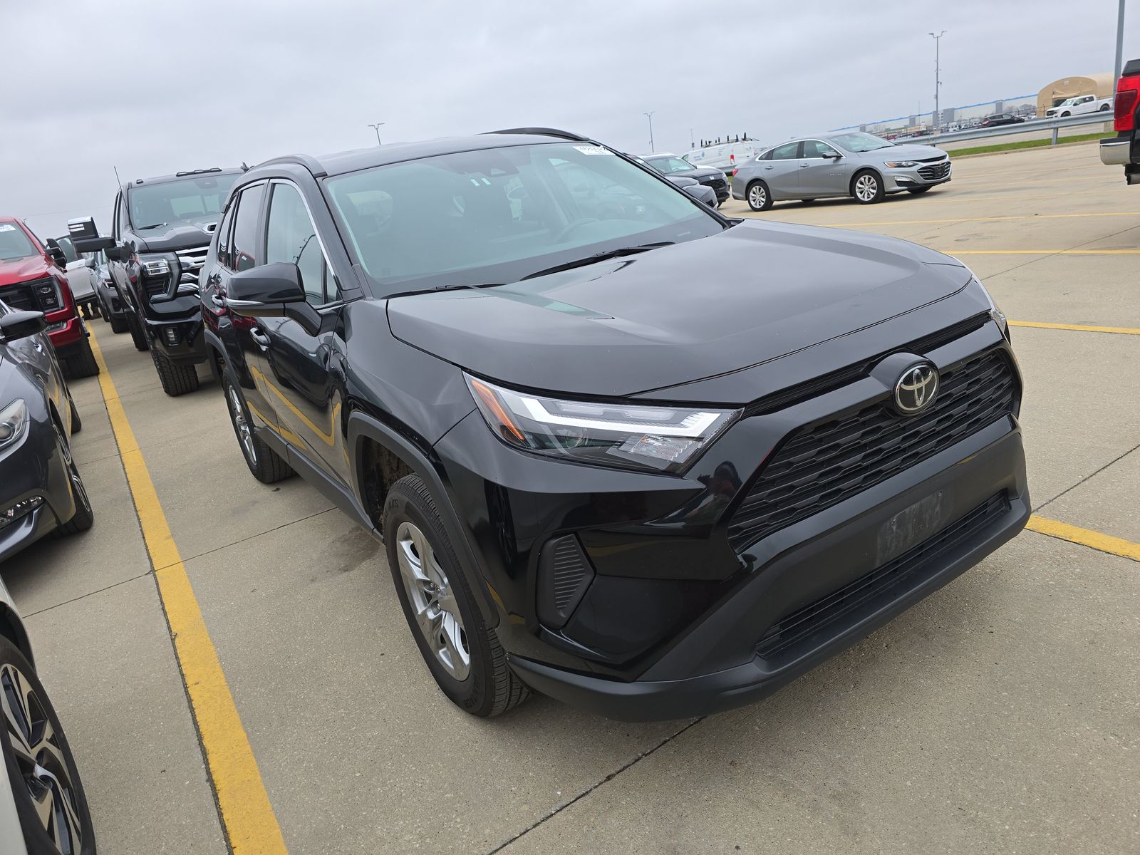 2024 Toyota RAV4 XLE AWD