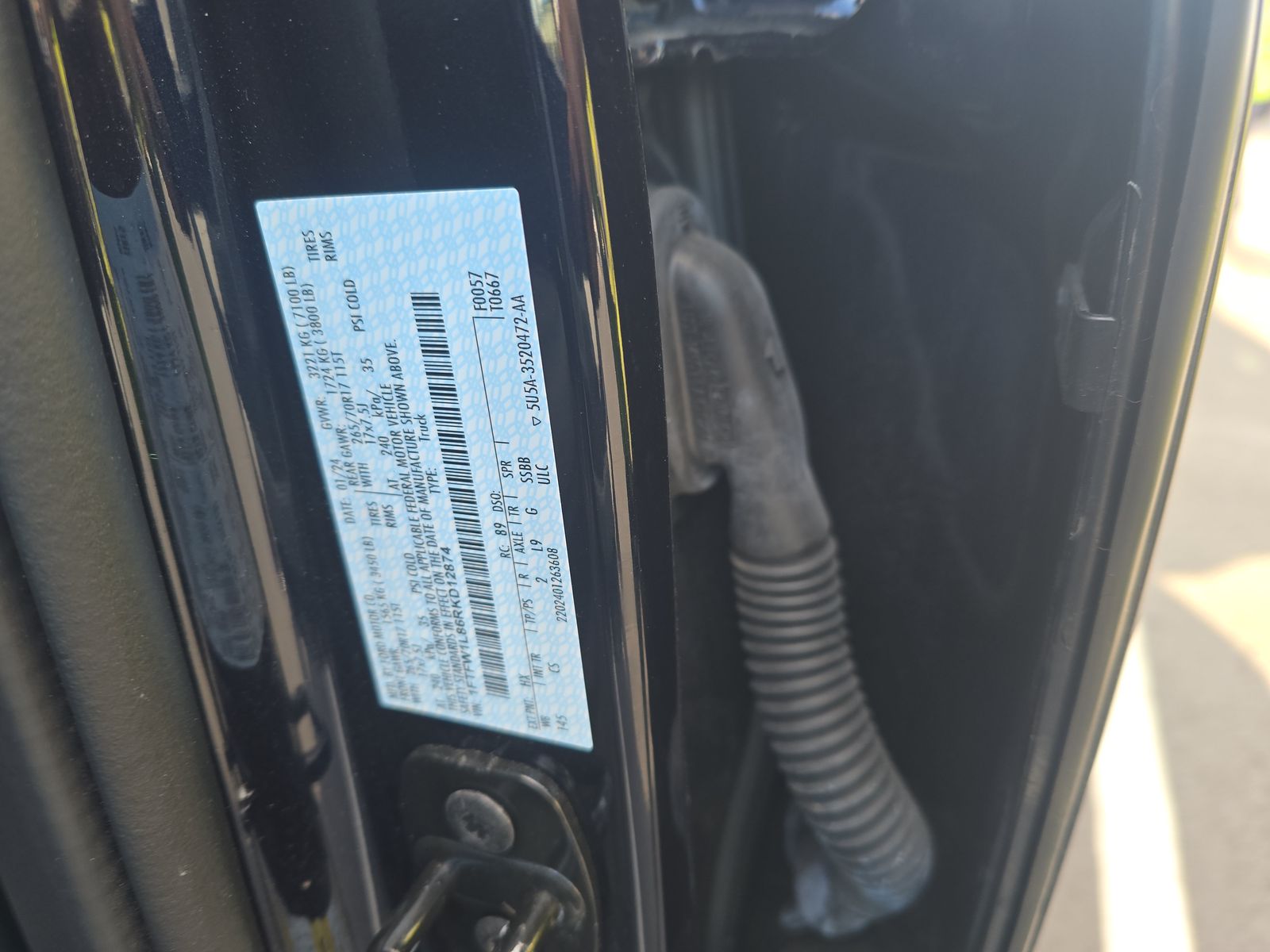 2024 Ford F-150 XL AWD