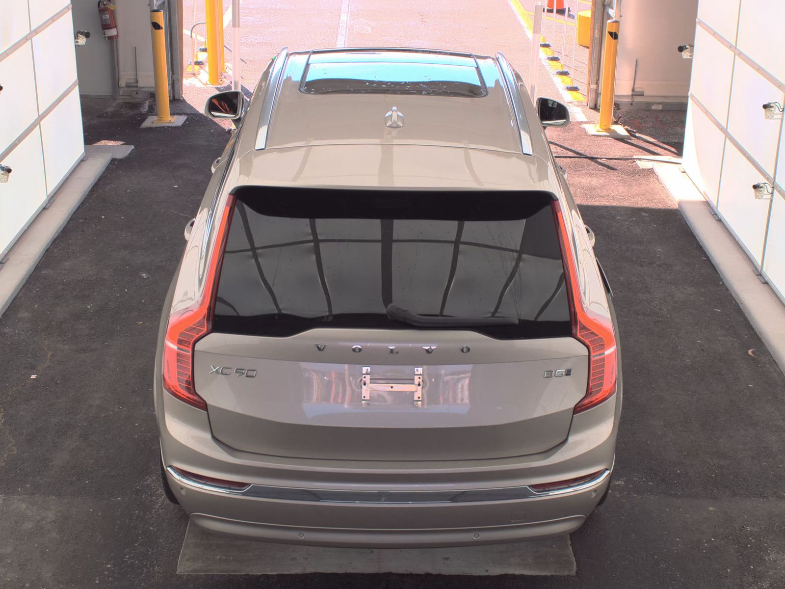 2024 Volvo XC90 B5 Plus AWD