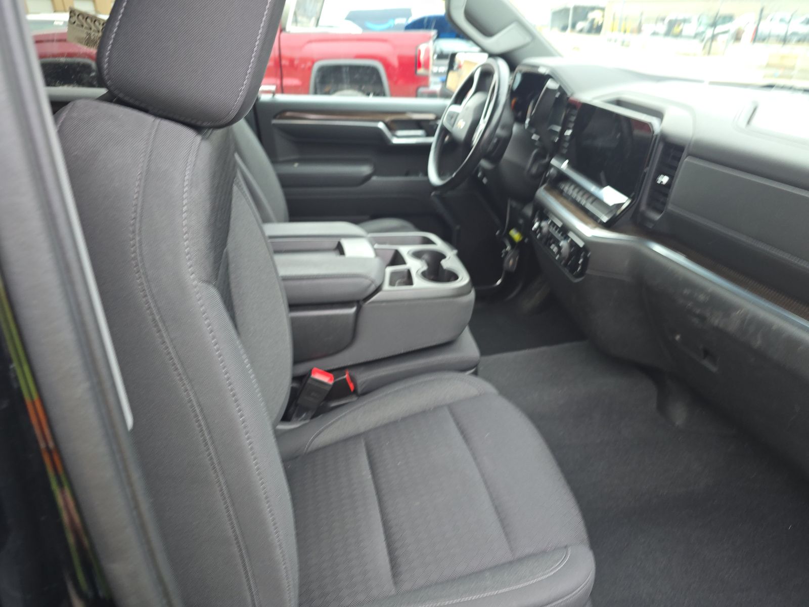 2022 Chevrolet Silverado 1500 LT AWD