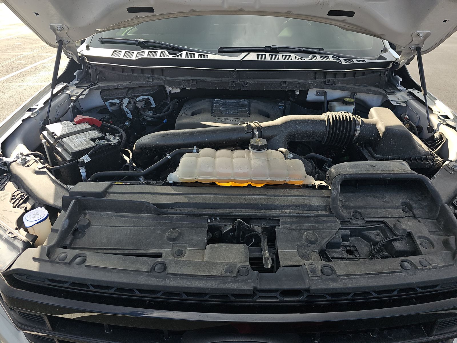 2023 Ford F-150 XLT AWD