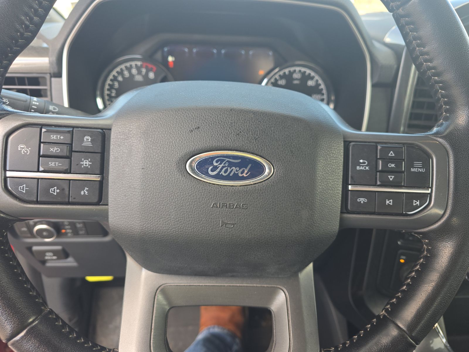 2022 Ford F-150 XLT AWD