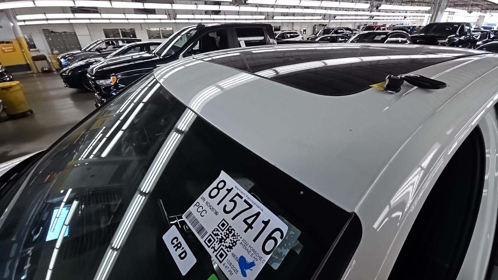 2022 Porsche Cayenne E-Hybrid Platinum Edition AWD