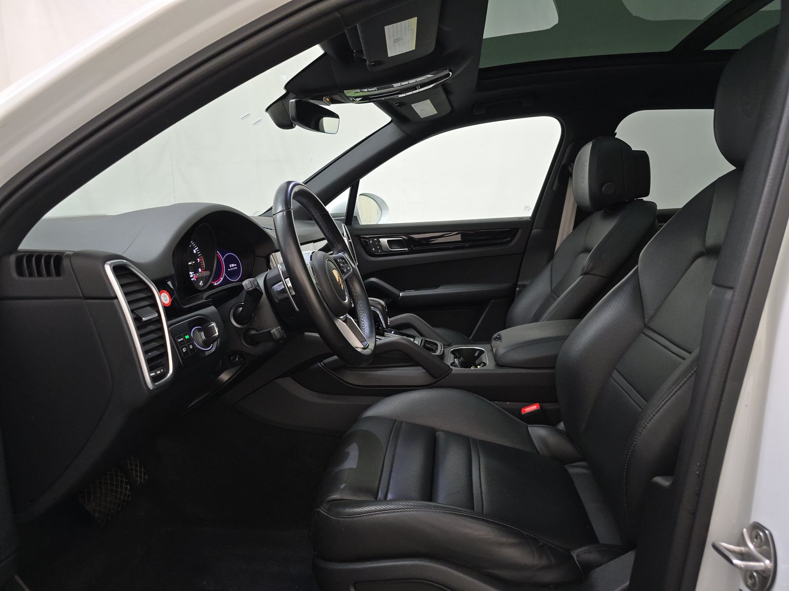 2022 Porsche Cayenne E-Hybrid Platinum Edition AWD