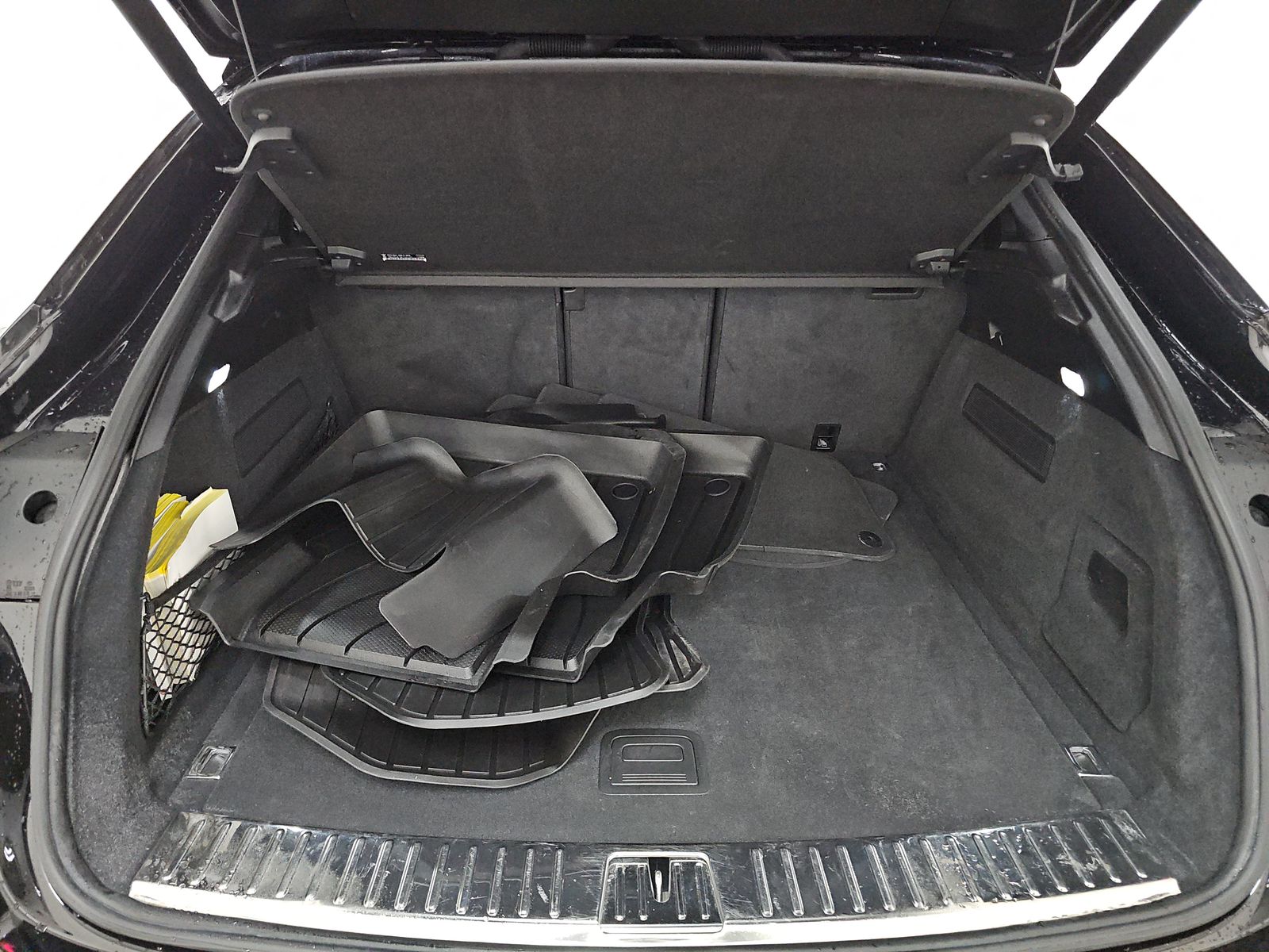 2022 Porsche Cayenne E-Hybrid Platinum Edition AWD