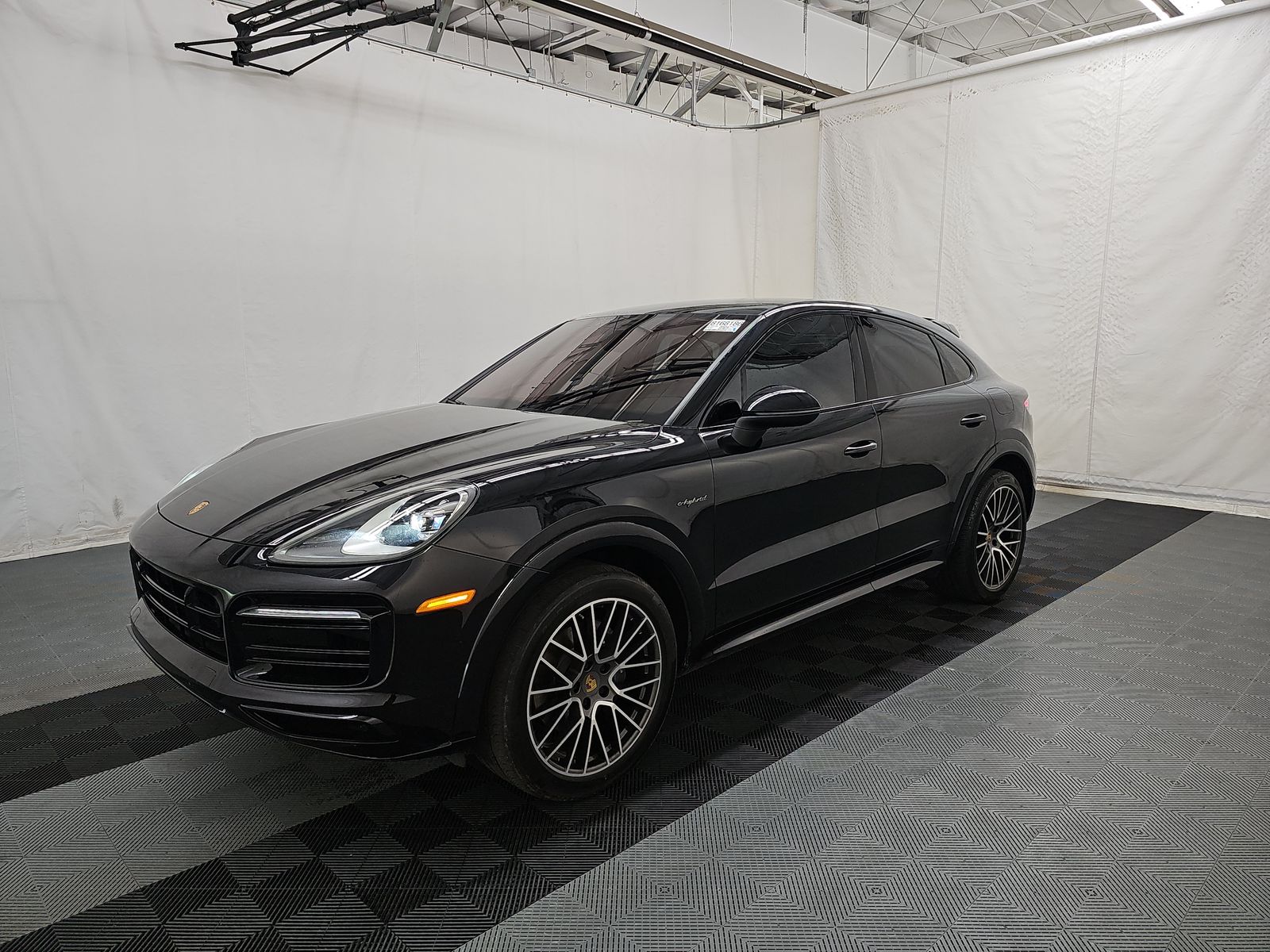 2022 Porsche Cayenne E-Hybrid Platinum Edition AWD