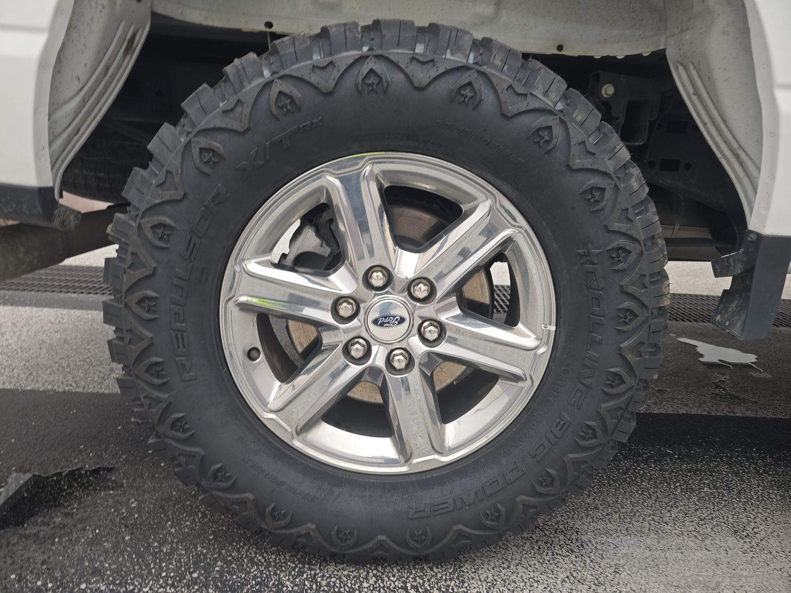 2024 Ford F-150 XLT AWD