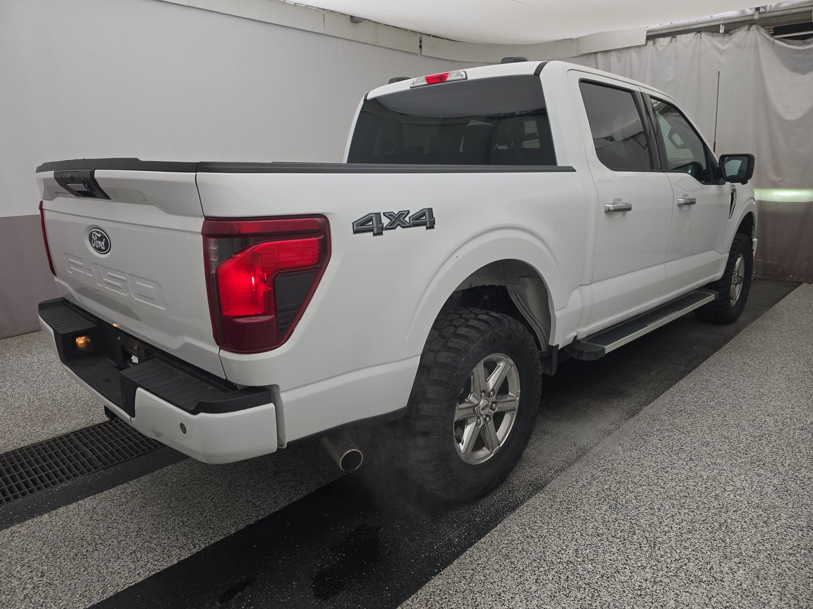 2024 Ford F-150 XLT AWD