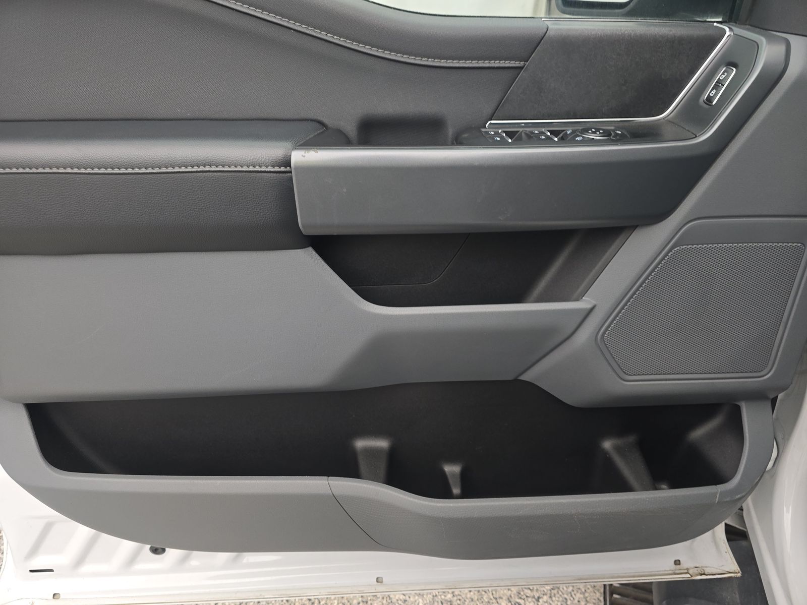 2024 Ford F-150 XLT AWD