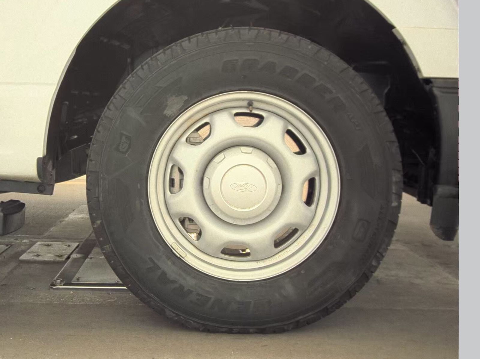 2022 Ford F-150 XL AWD