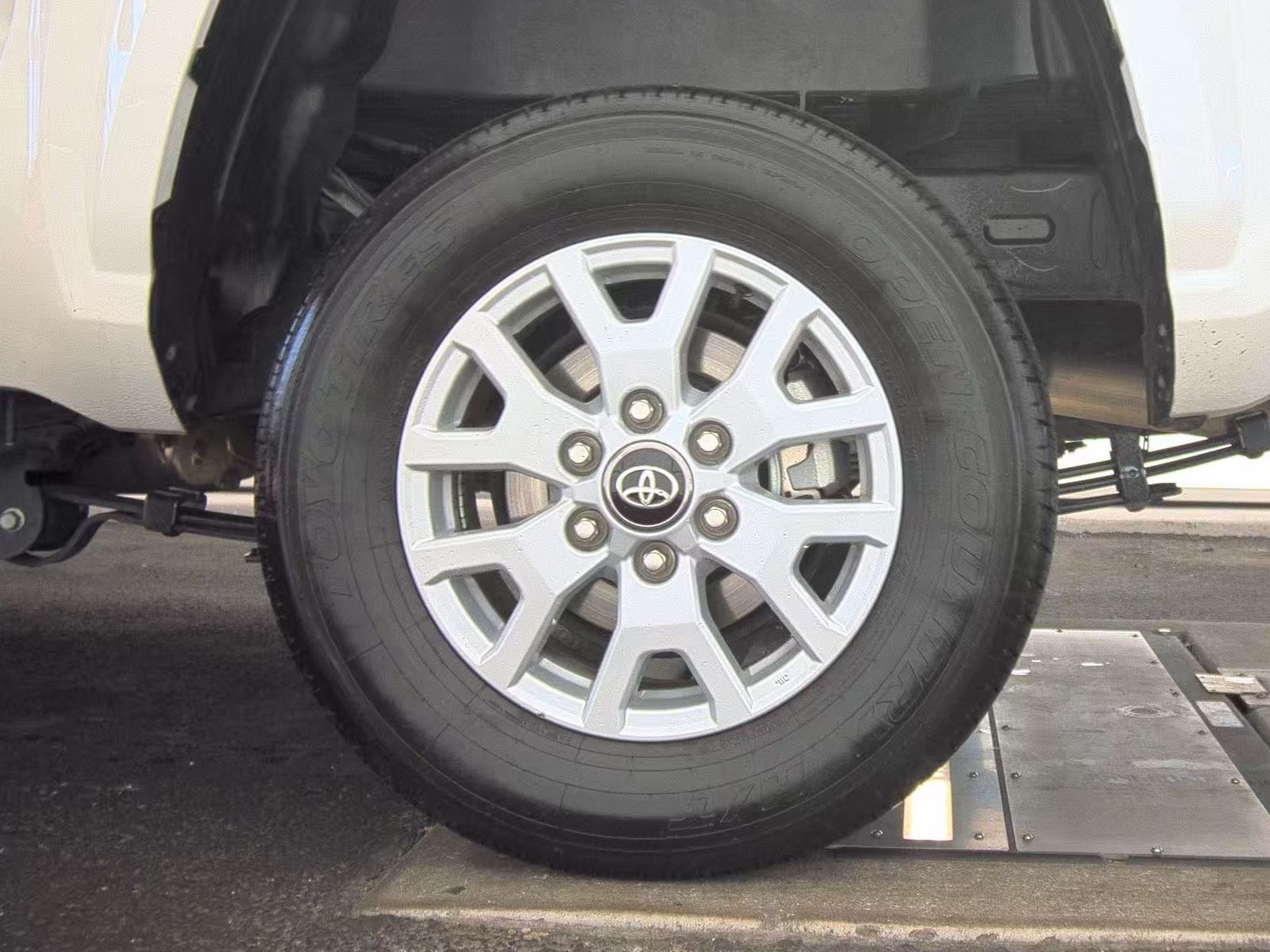 2025 Toyota Tacoma SR RWD