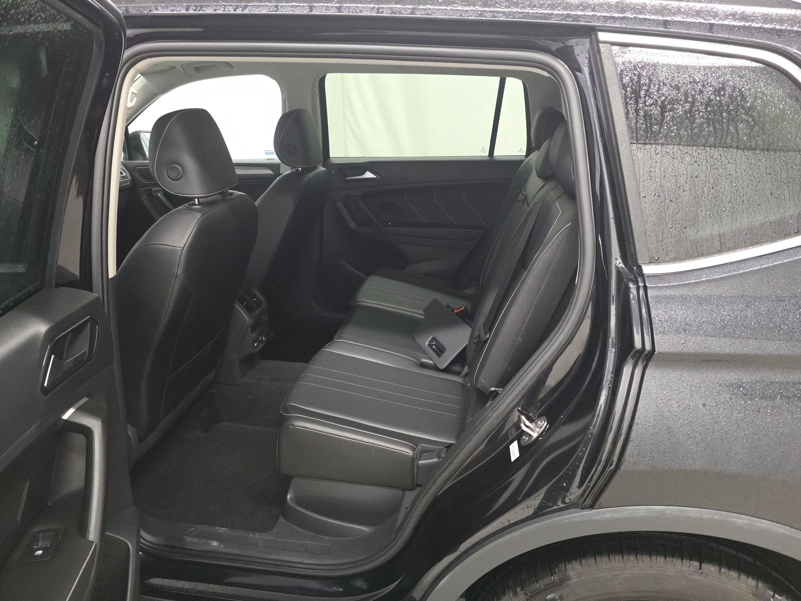 2024 Volkswagen Tiguan 2.0T SE AWD