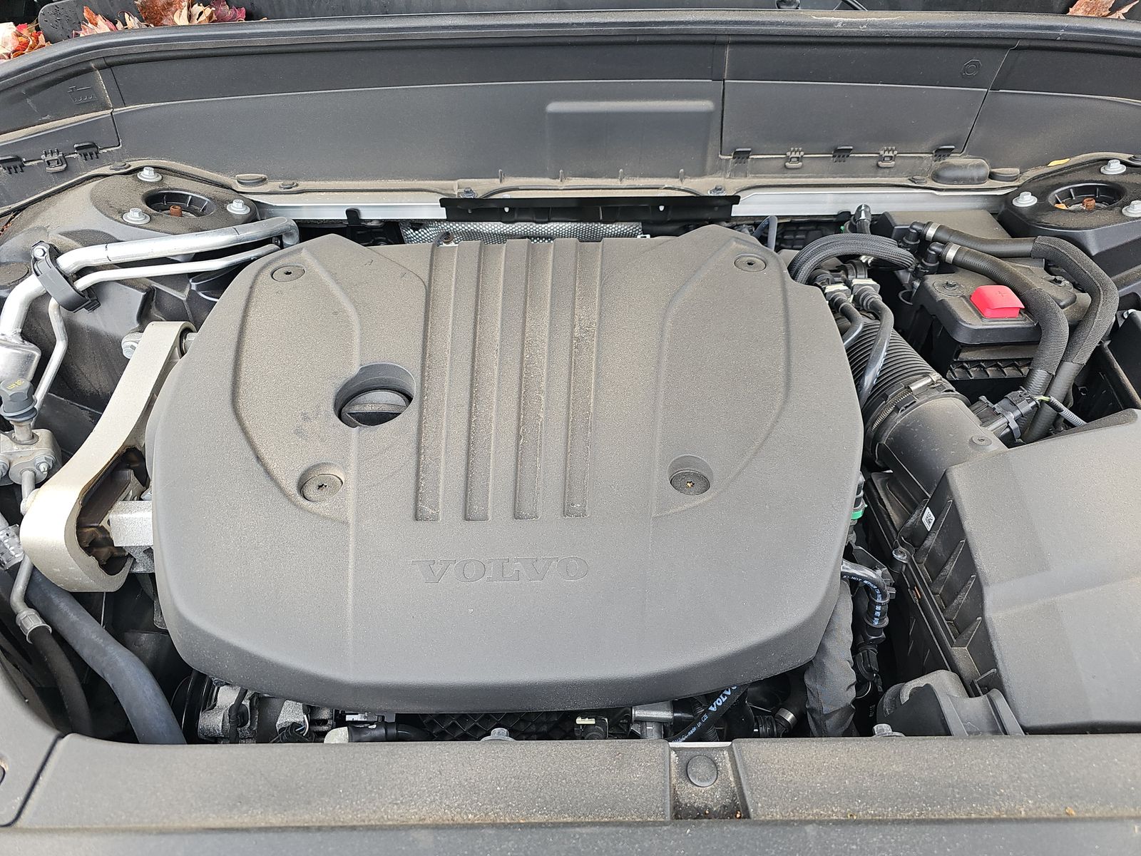 2024 Volvo XC90 B5 Plus AWD