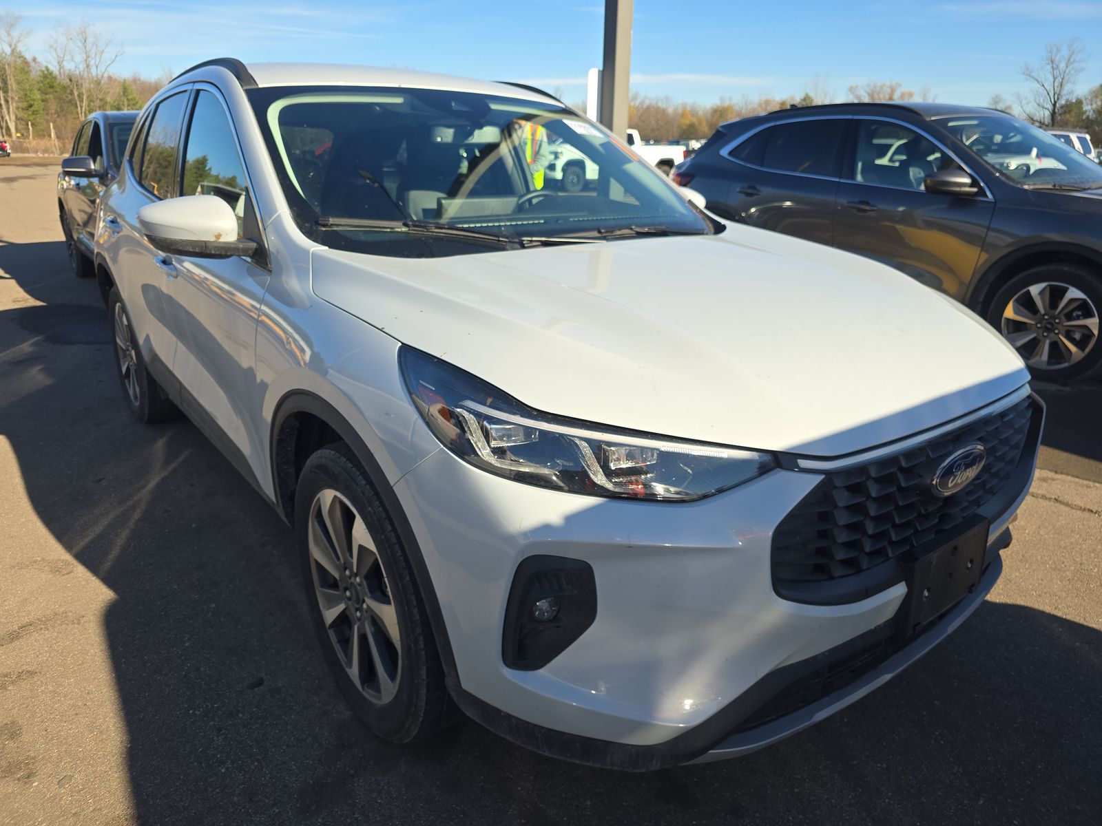 2025 Ford Escape Platinum AWD