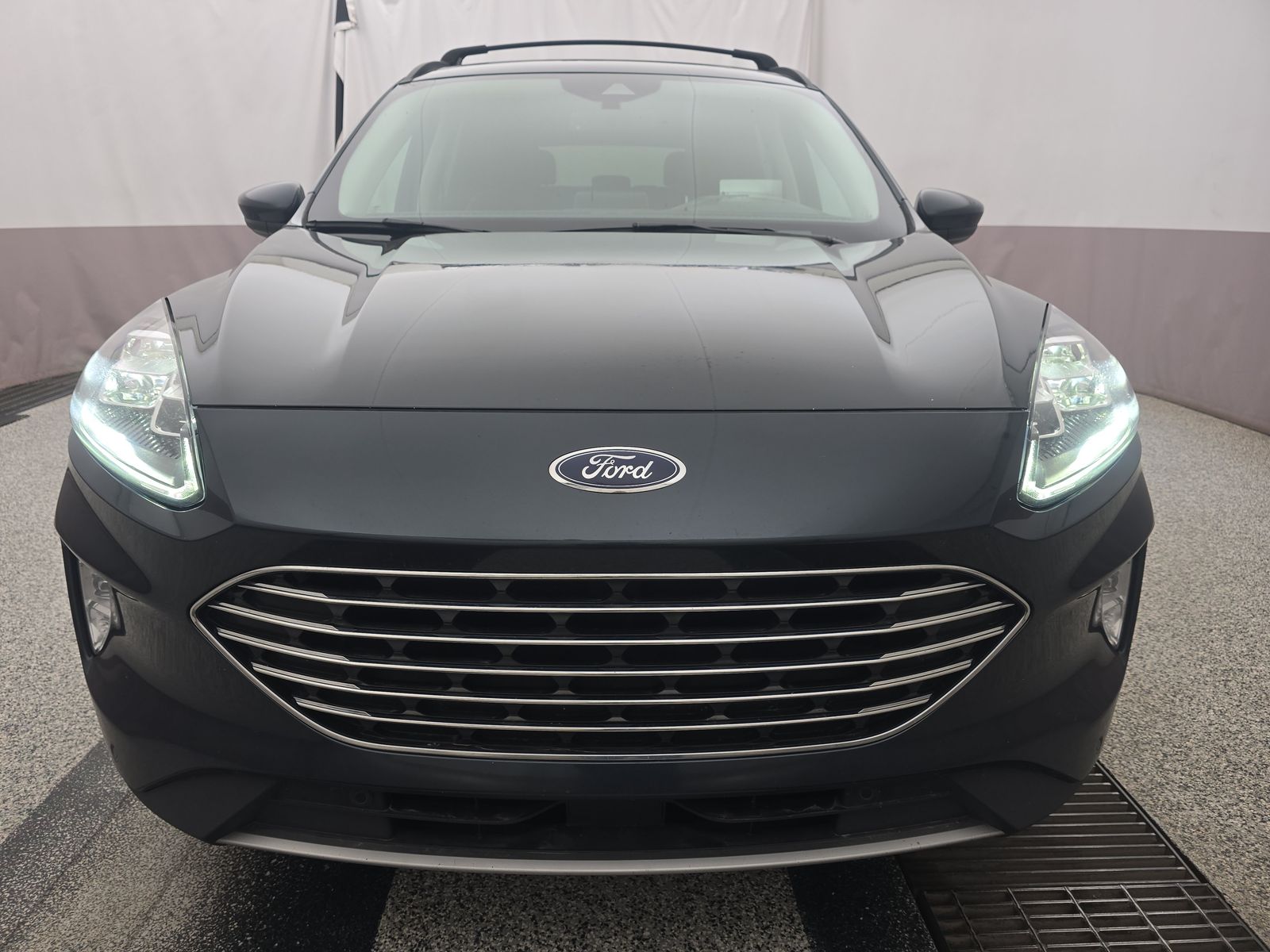 2022 Ford Escape Hybrid Titanium AWD