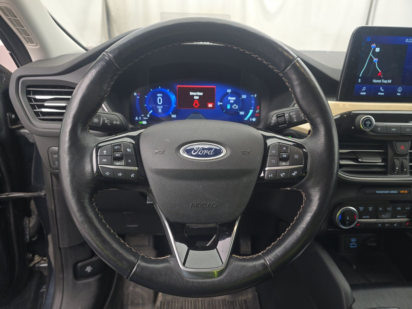 2022 Ford Escape Hybrid Titanium AWD