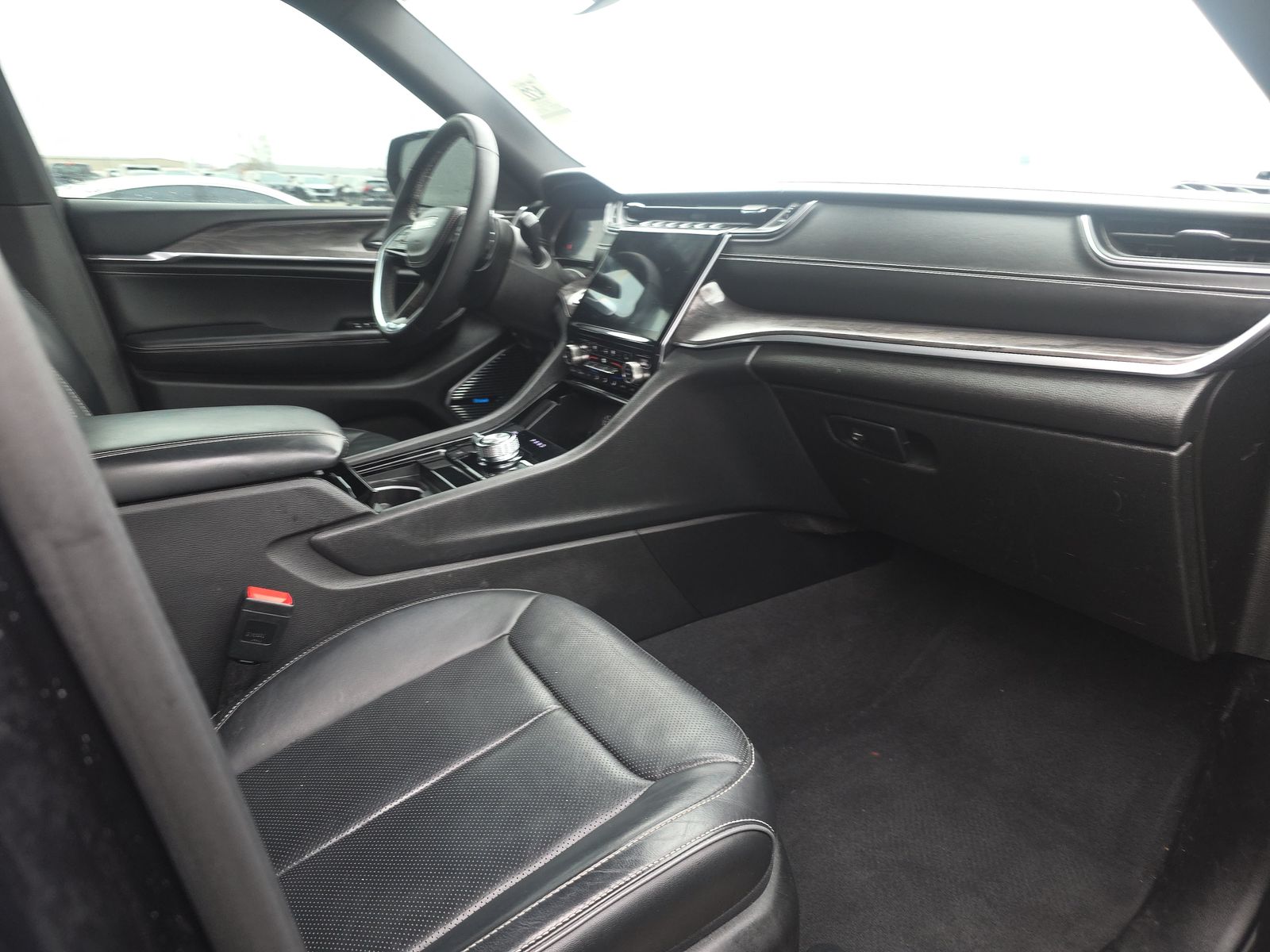 2023 Jeep Grand Cherokee Overland AWD