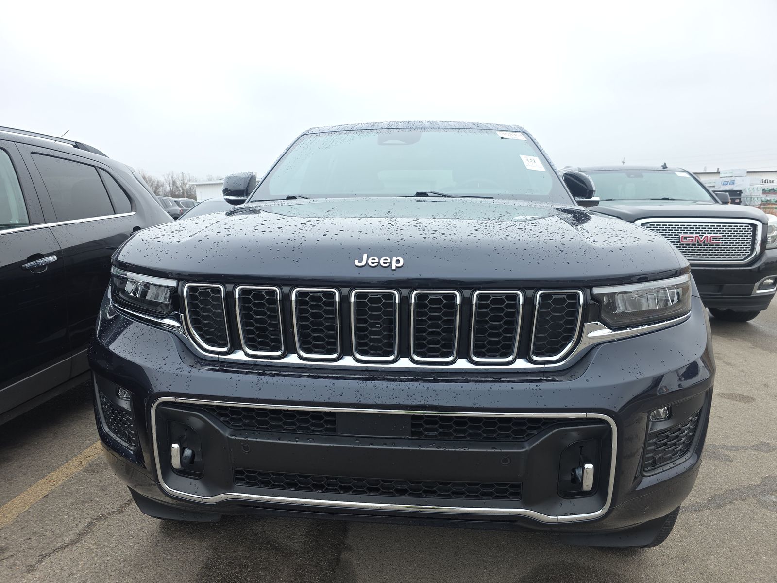 2023 Jeep Grand Cherokee Overland AWD