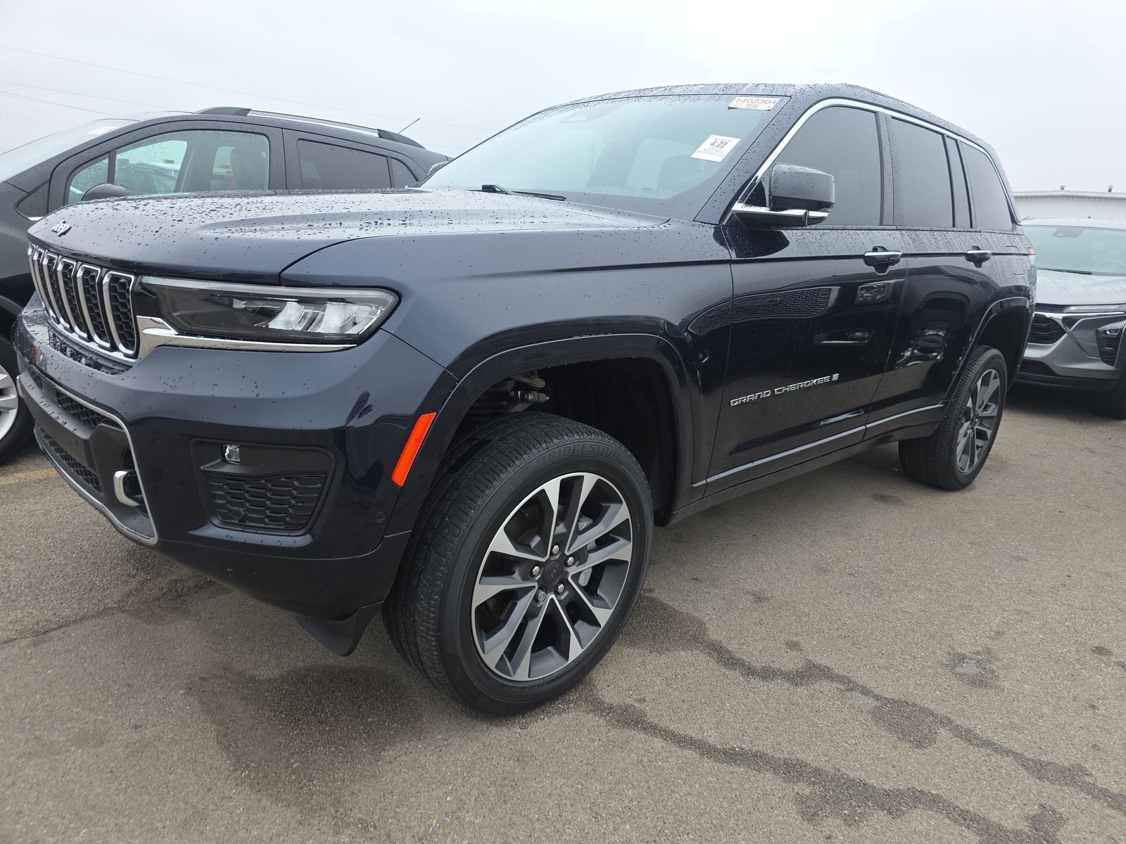 2023 Jeep Grand Cherokee Overland AWD