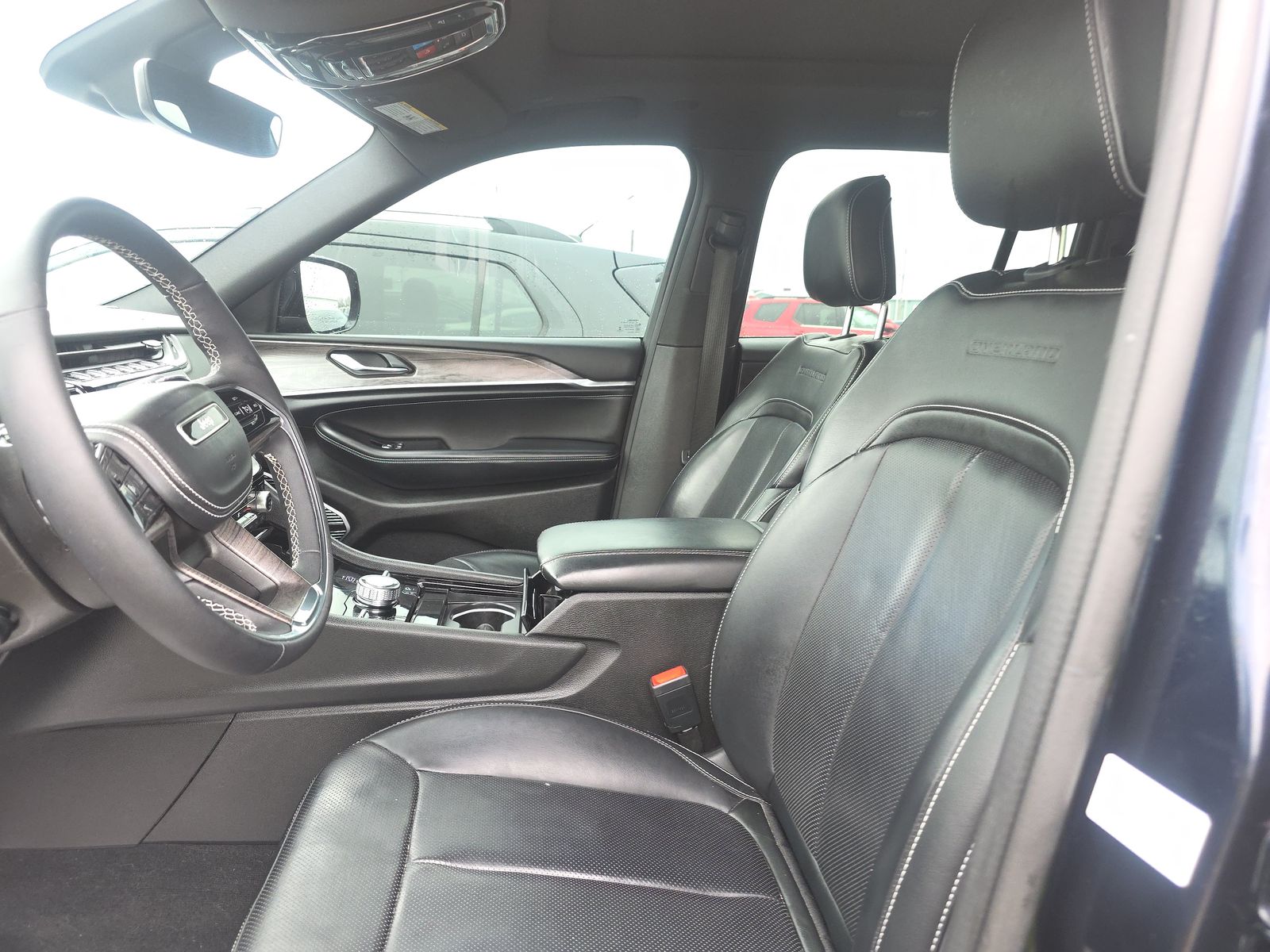 2023 Jeep Grand Cherokee Overland AWD