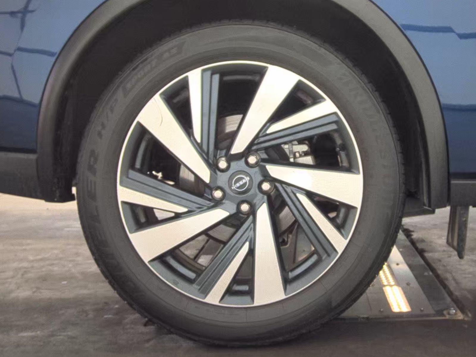 2024 Nissan Murano SL FWD