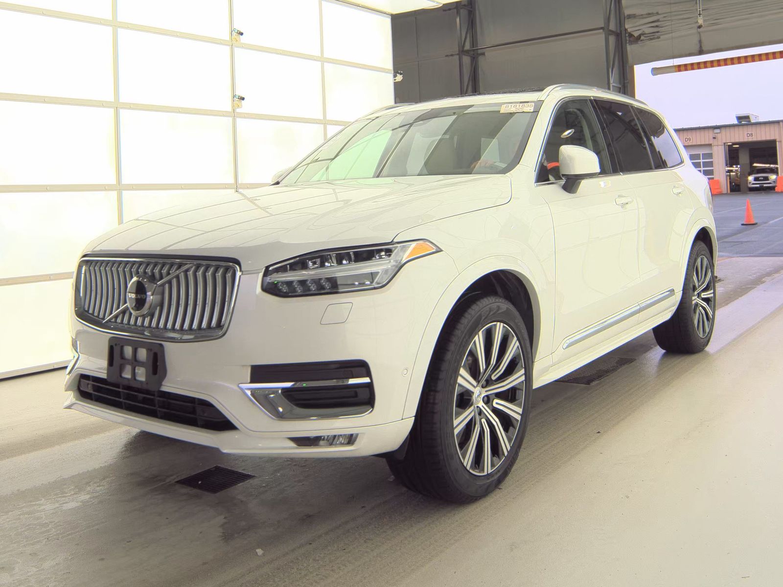 2025 Volvo XC90 B5 Plus AWD