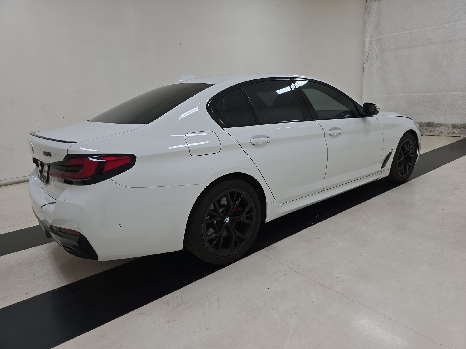 2023 BMW 5 Series 530i RWD