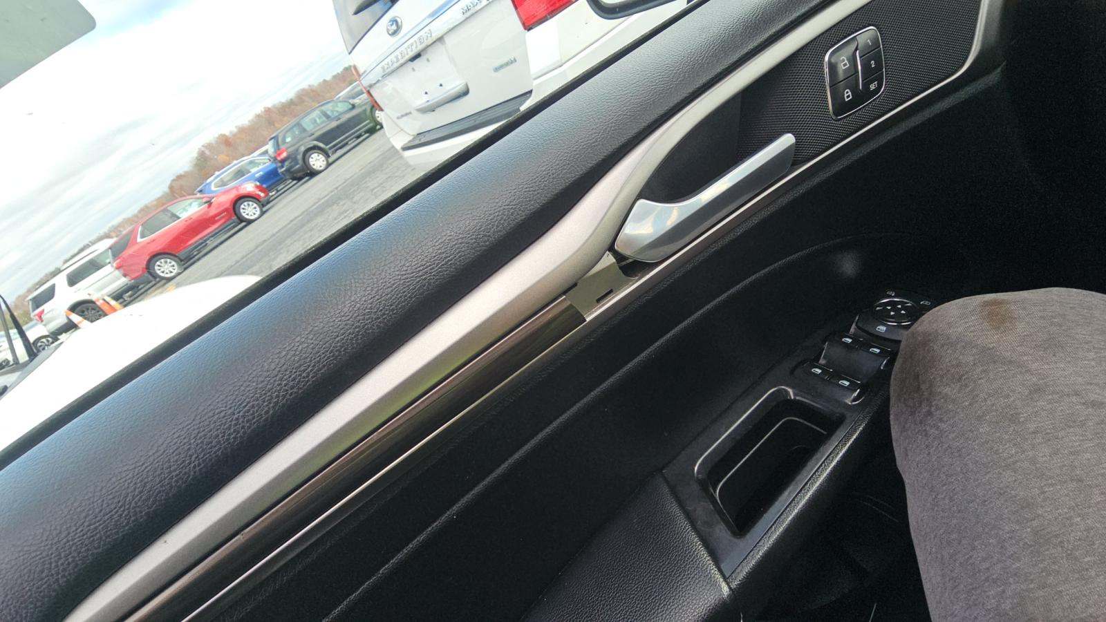 2019 Ford Fusion Hybrid SEL FWD